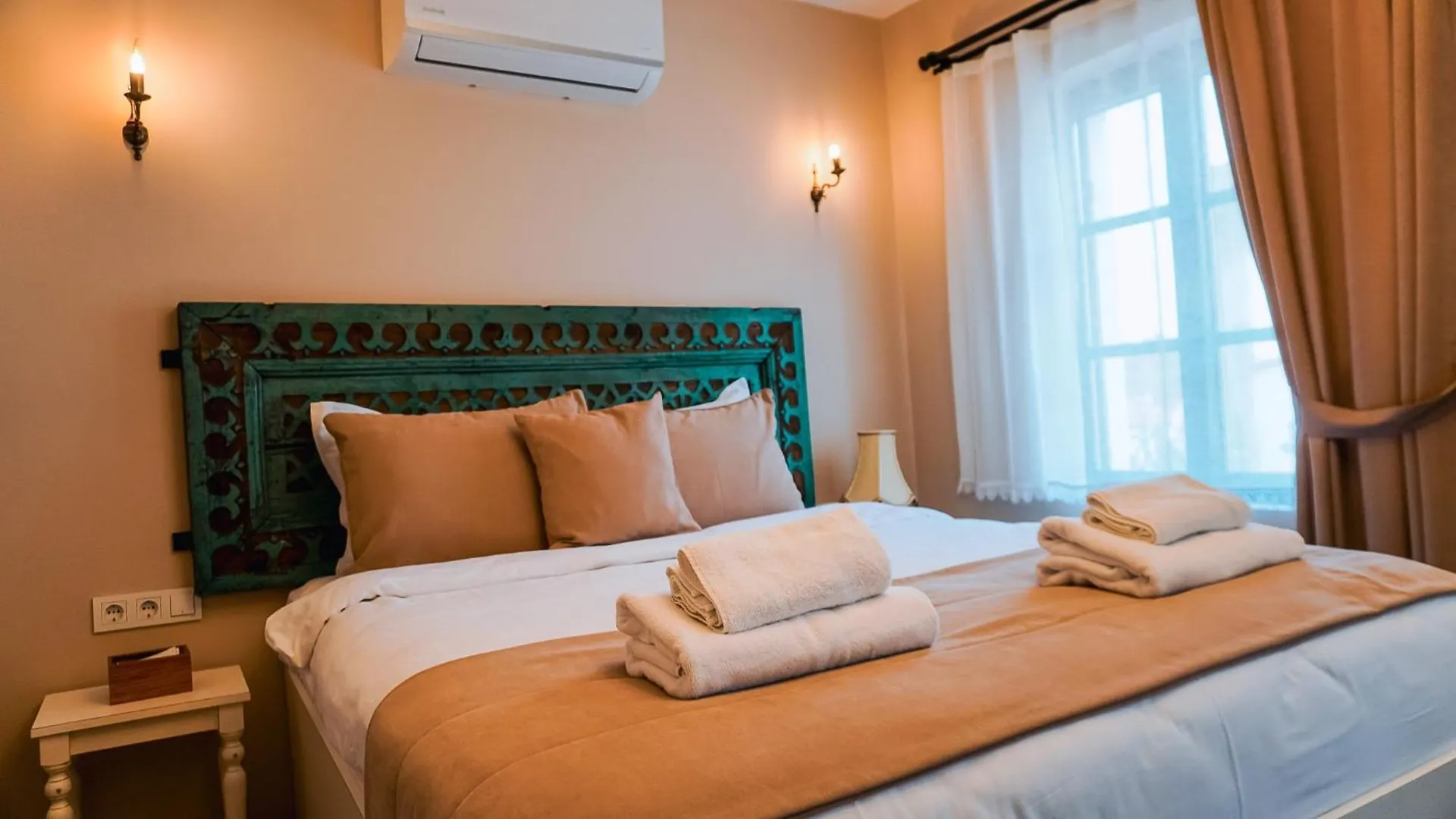 1870'S Tas Konak Otel - Sanat Sokagi Izmir Türkei