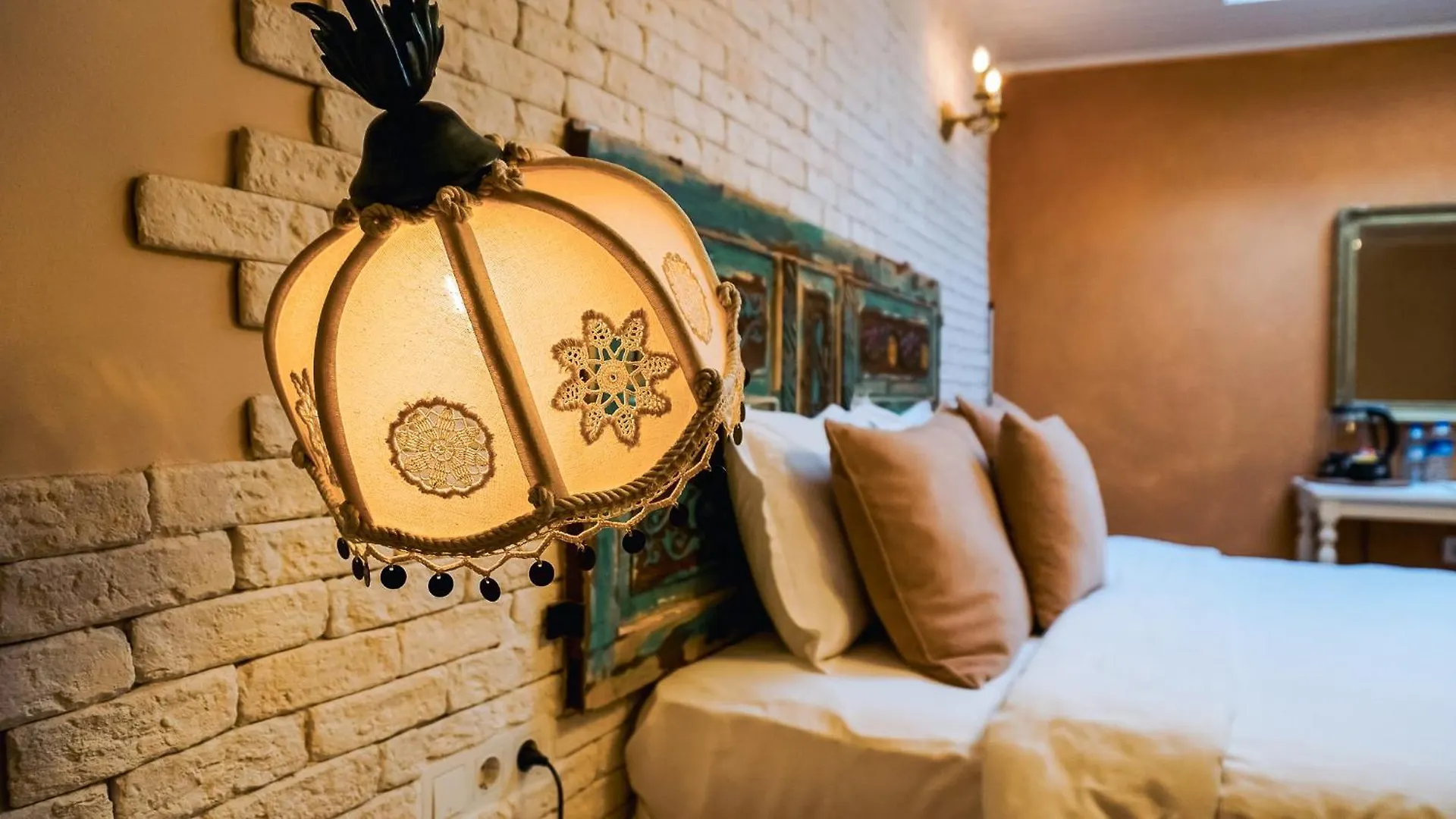 1870'S Tas Konak Otel - Sanat Sokagi Izmir